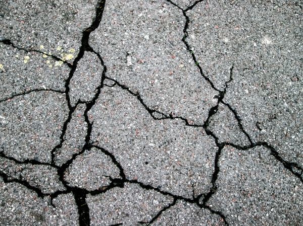 Driveway Crack Filling in Sedona