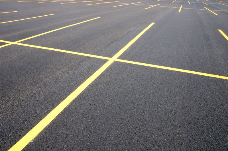 Sealings on Commercial Parking Lots
